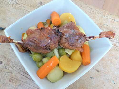 Confit de canard et sa potée de légumes