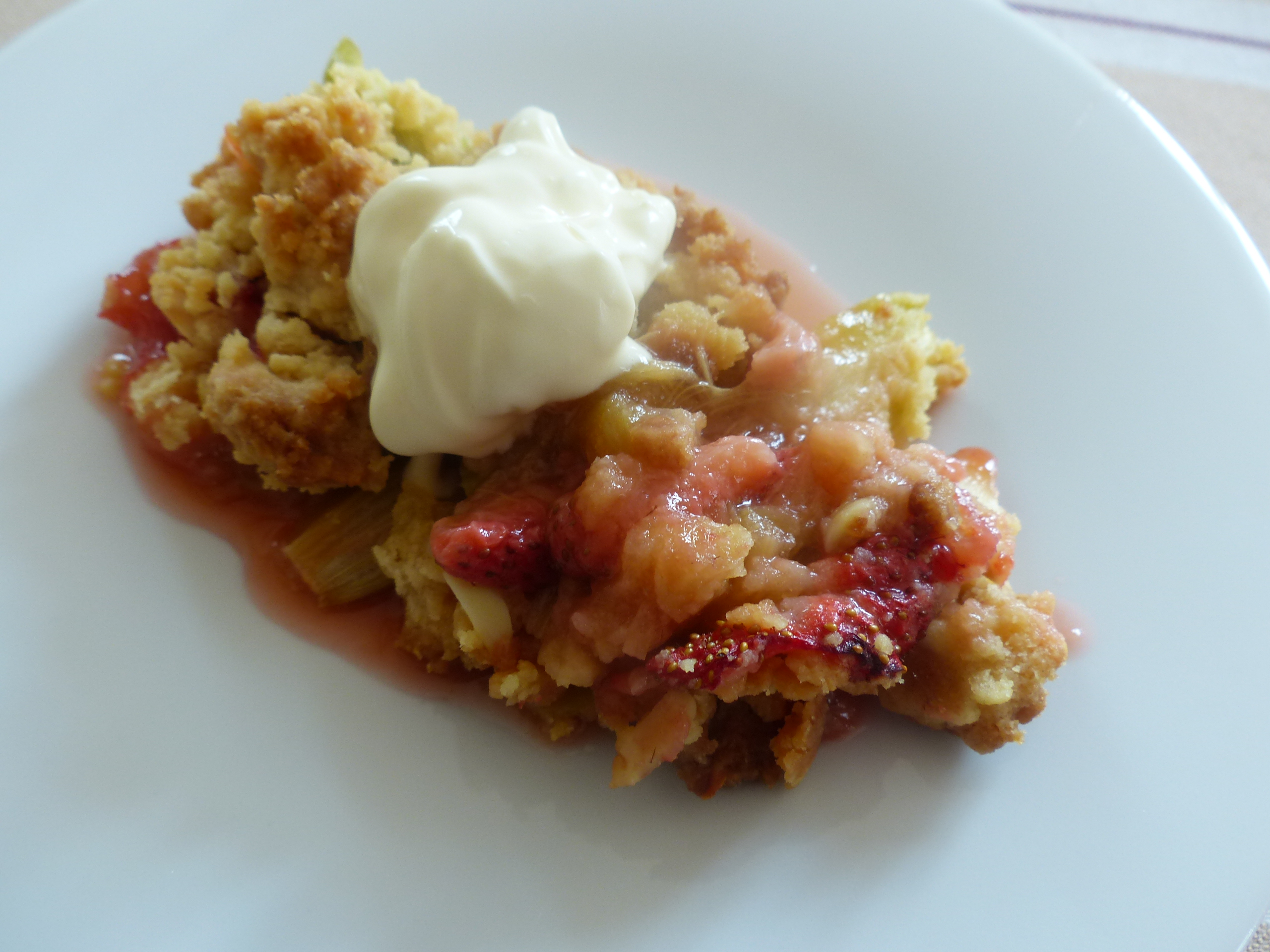 Crumble fraise rhubarbe