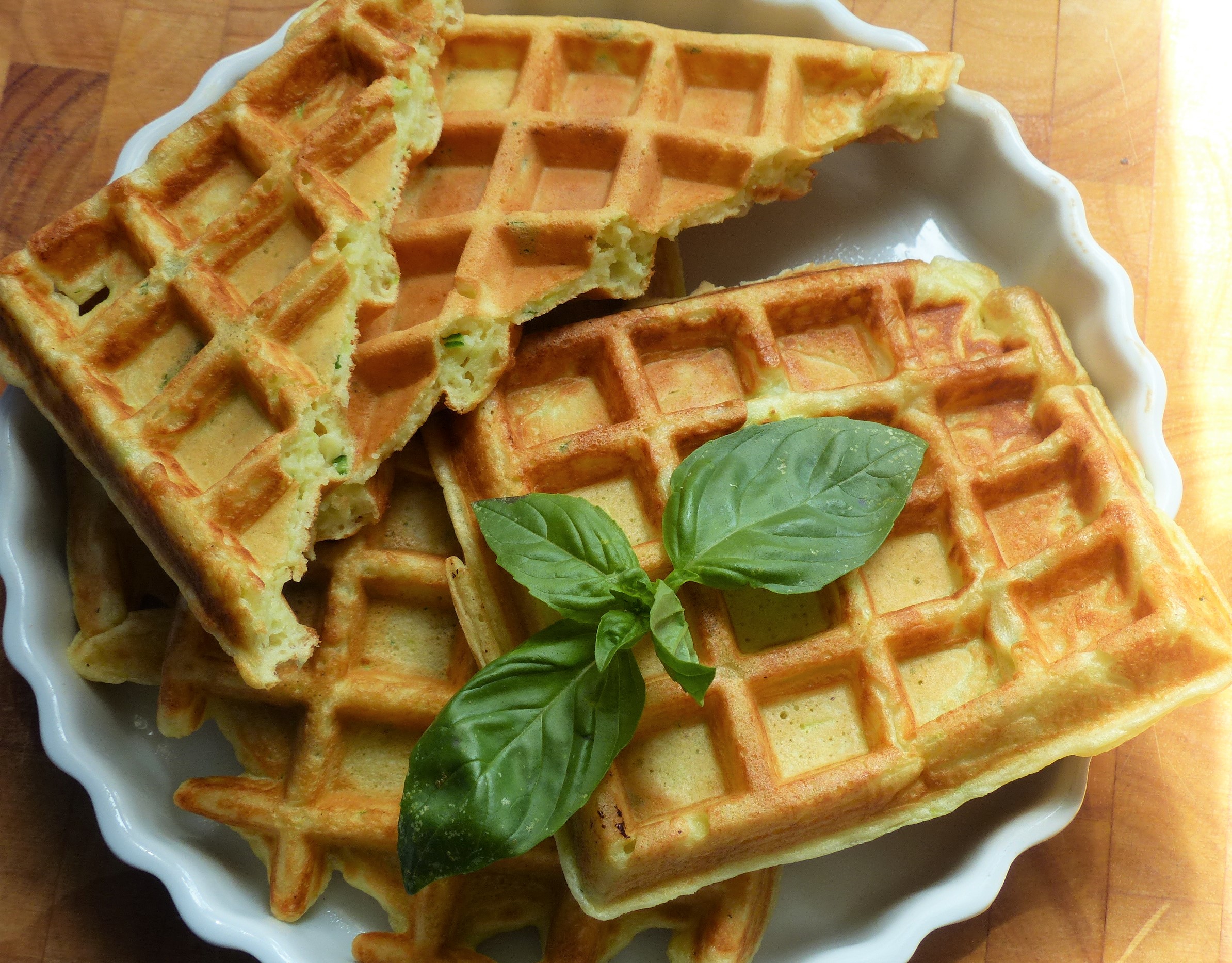 Gaufres à la courgette et basilic