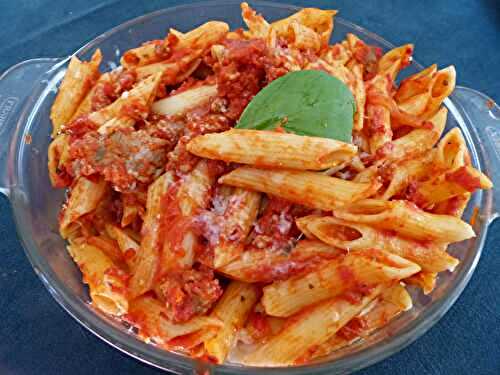Penne sauce ragù aux saucisses