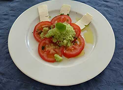 Granité de concombre et salade de tomates