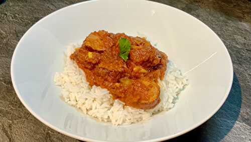 Rougail saucisse à la cocotte