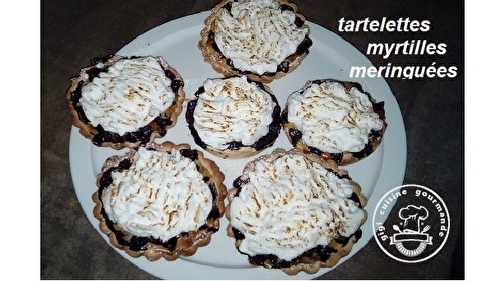 TARTELETTES aux MYRTILLES meringuées