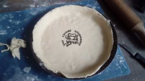 Pâte brisée pour tourtière 33 cms