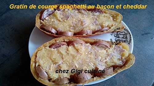 Courge spaghetti-bacon-cheddar-saucisses de Morteau
