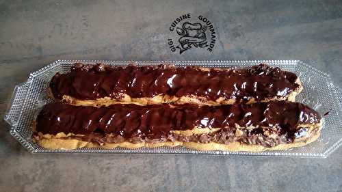 ECLAIR GEANT AU CHOCOLAT