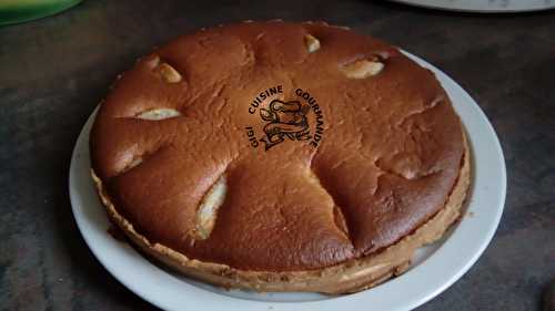 FLAN AUX POIRES SUR PATE SABLEE