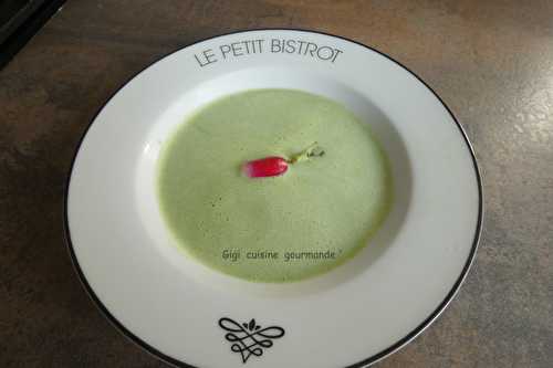 Velouté de fanes de radis