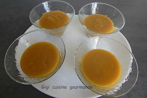 Crème au citron et curcuma