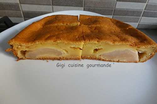 Gâteau aux poires et yaourt à la Grecque