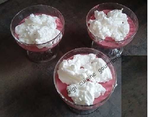 Ile flottante à la framboise