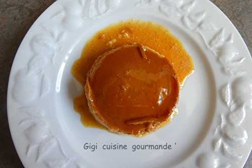 Crème caramel au Saint Moret