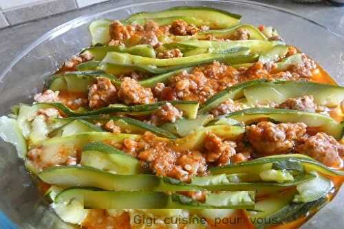 Gratin de courgettes verticales et chair à saucisses