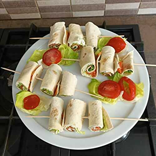 Crêpes roulées au Boursin et avec truite fumée 