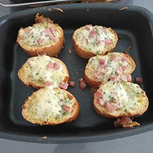 Tartines de baguette au jambon gratinées ( combi ninja)
