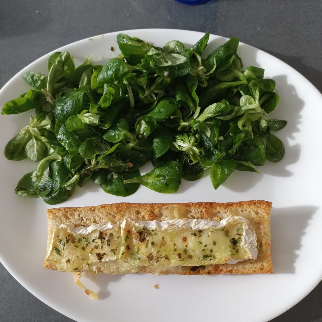 Baguette au camembert avec l'air fryer Ninja FOODI AF 400EU