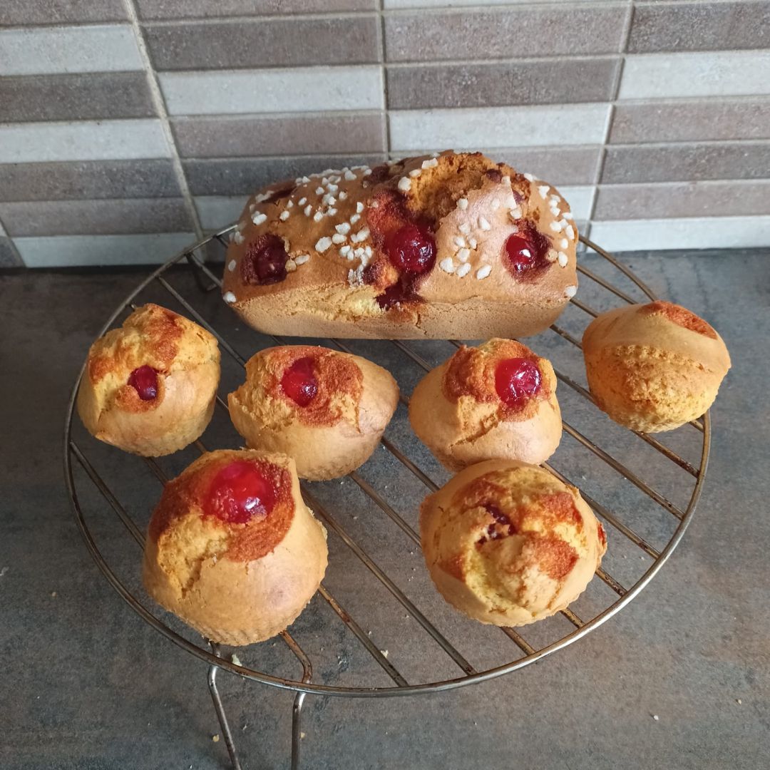 Mini-cakes aux cerises confites avec l'air fryer Ninja AF400eu