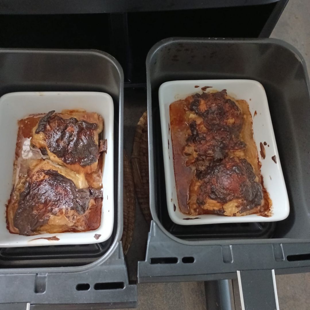 Hauts de cuisse de poulet à l'air fryer AF400eu