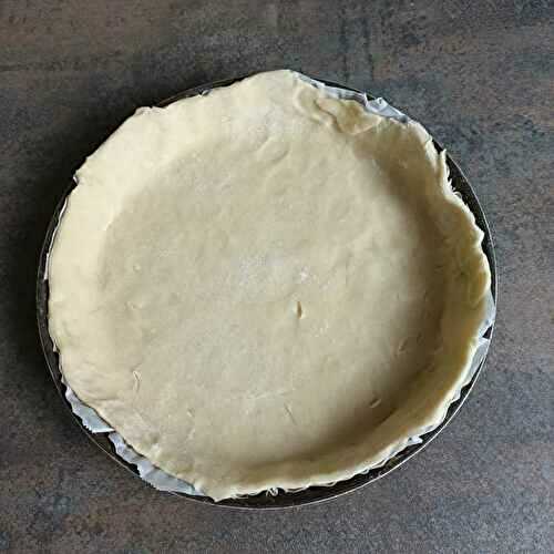 Pâte brisée pour moule 25 cms
