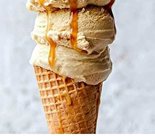 Crème glacée caramel avec la Ninja Swirl