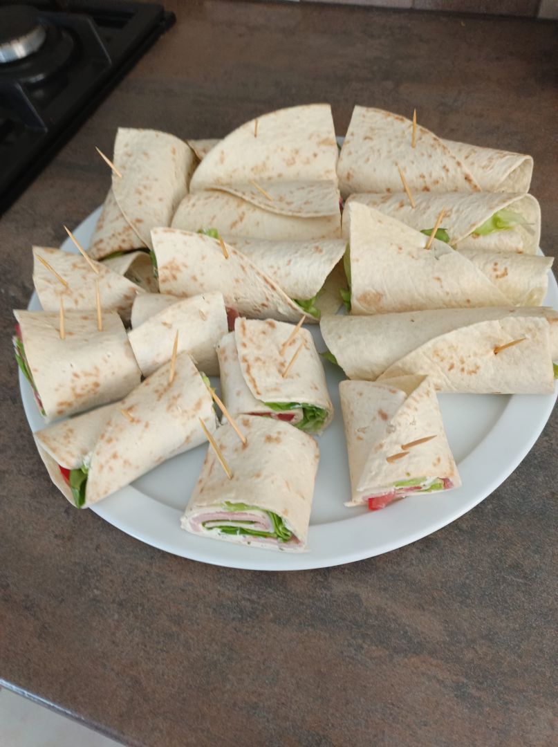 Wraps boursin tomate jambon salade