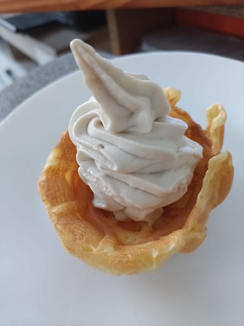 Crème glacée à la banane et avec la swirl Ninja
