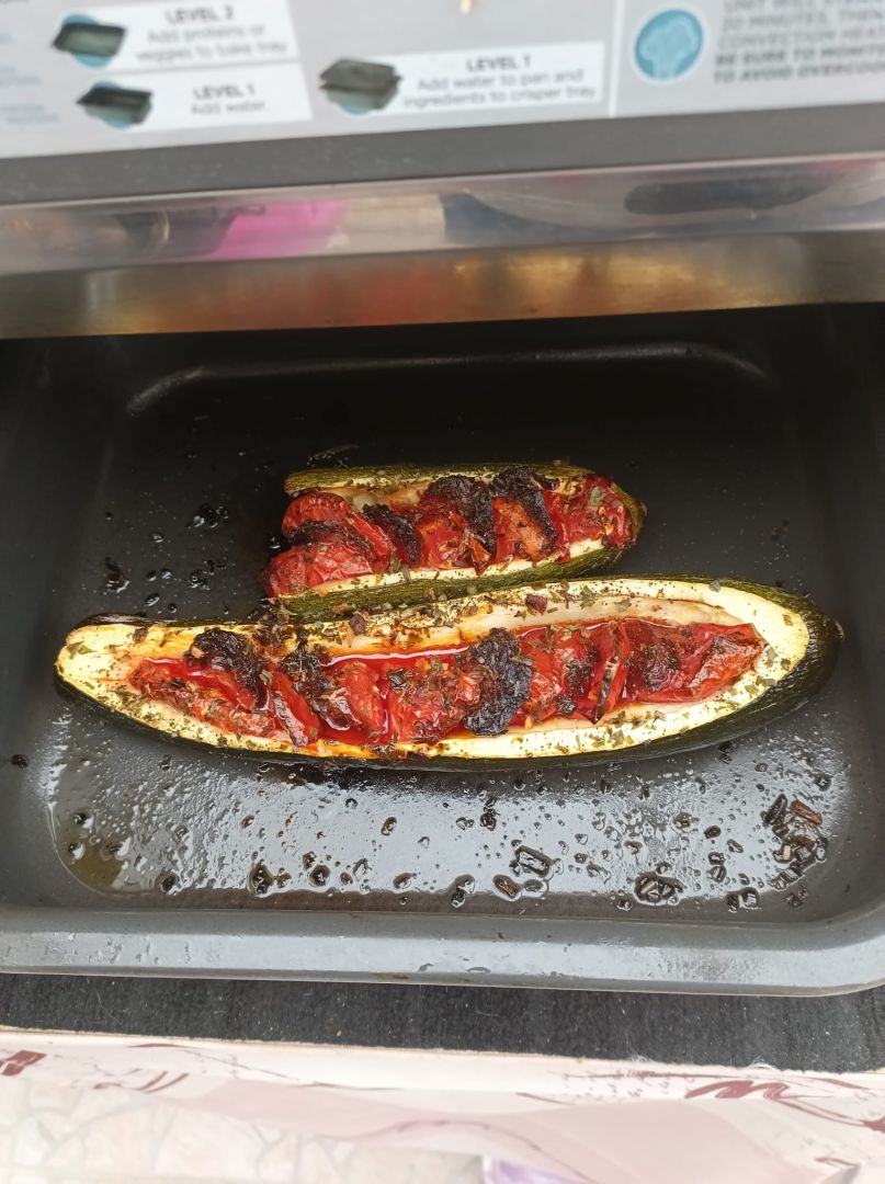 Courgettes farcies chorizo et tomate au combi Ninja