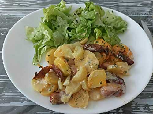 Gratin de pommes de terre , knakki et cheddar au Combi Ninja