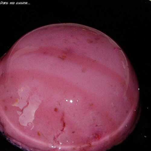 Petit truc rose à la framboise et agar agar