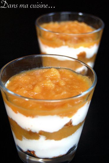 Petites verrines pomme tatin, yaourt vanillé et spéculoos