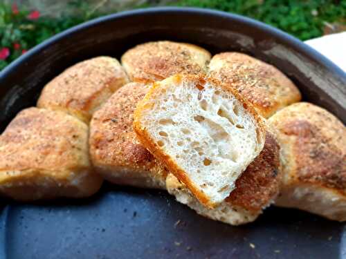 Boules de pain moelleux au levain