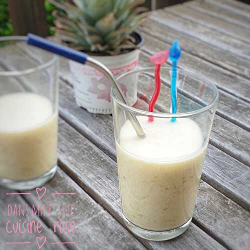 Milk-shake virgin piña colada