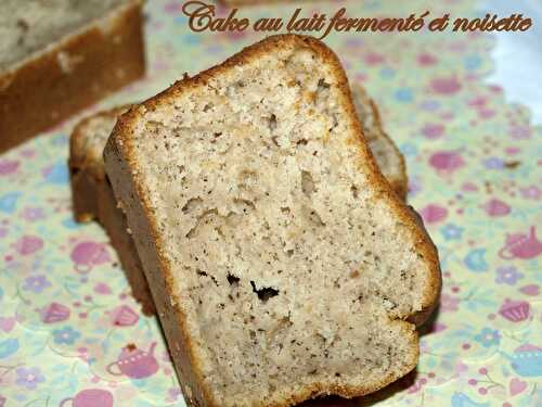 Cake au lait fermenté et noisette