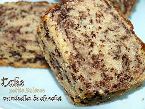 Cake aux petits suisses et vermicelles de chocolat