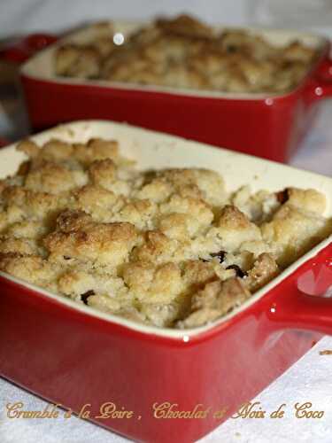 Crumble à la poire , chocolat et noix de coco