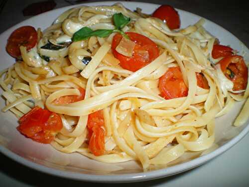 Linguines,tomates cerises et mozzarella