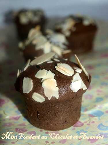 Mini fondant au chocolat et amandes