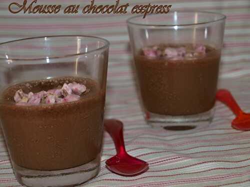 Mousse au chocolat express