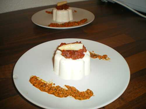 Panna cotta aux asperges et ces tomates