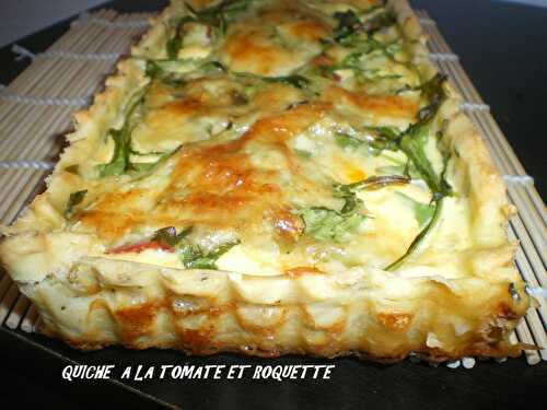 Quiche à la tomate et roquette