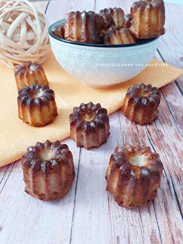 Cannelés au saumon et noix