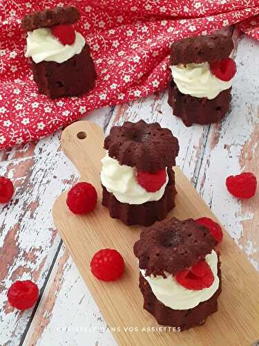 Financier au chocolat , mascarpone et framboises