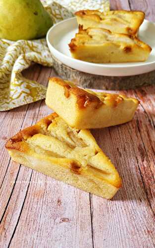 Gâteau au fromage blanc ,poires et caramel au beurre salé 