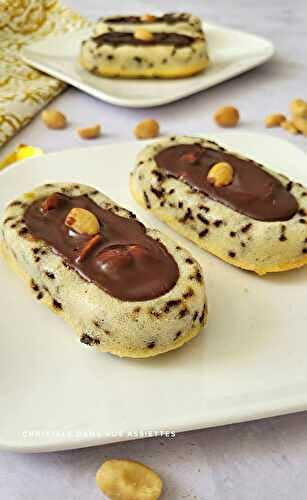 Financiers chocolat , cacahuètes et caramel 