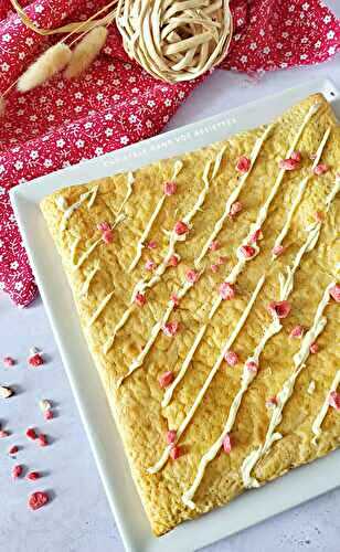 Brownies chocolat blanc et pralines roses 