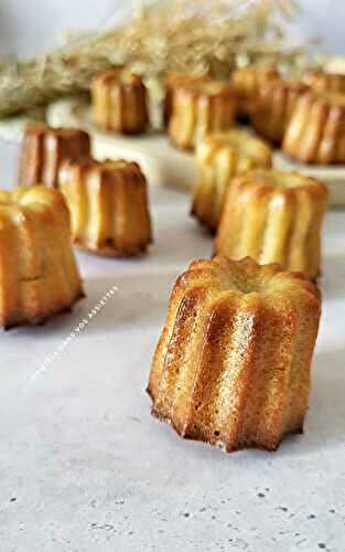 Mini cannelés à la noix de coco 