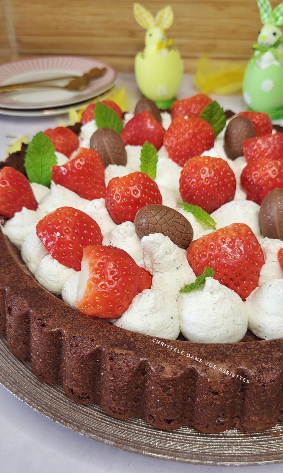 Tarte madeleine au chocolat , mascarpone et fraises 