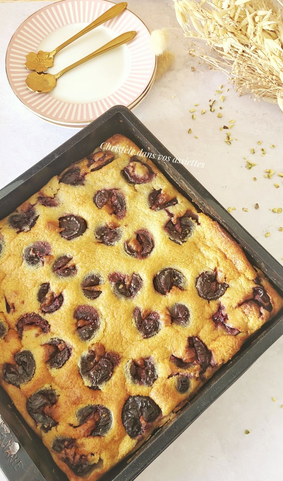 Clafoutis pistache , amande et cerises 
