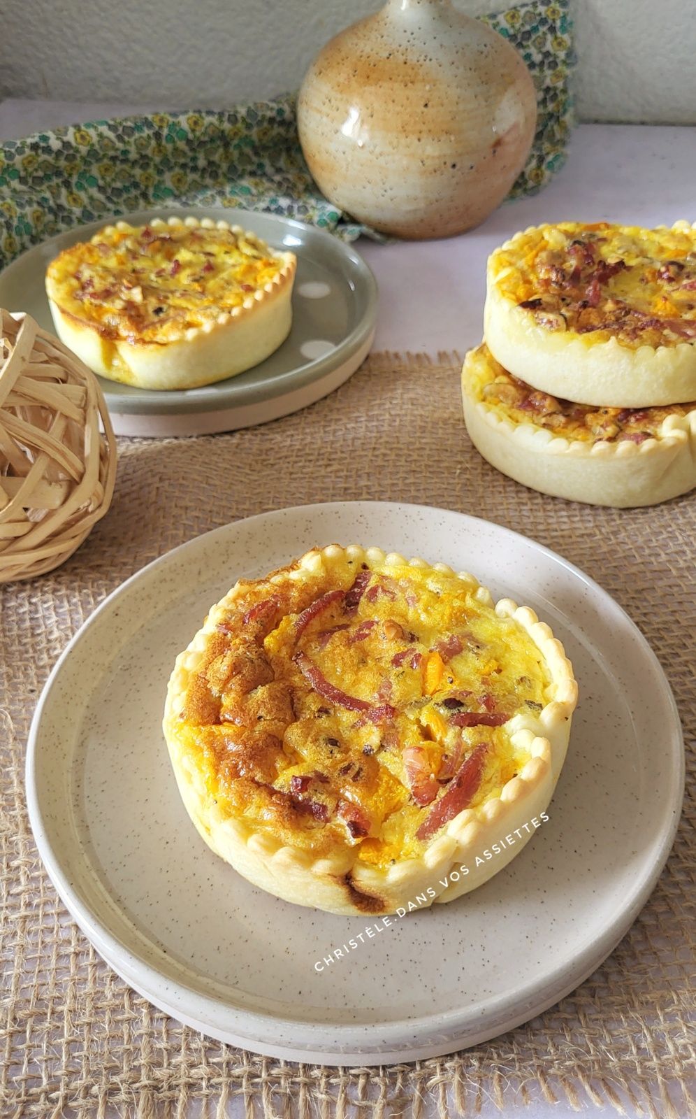 Tartelettes butternut , lardons et noisettes 