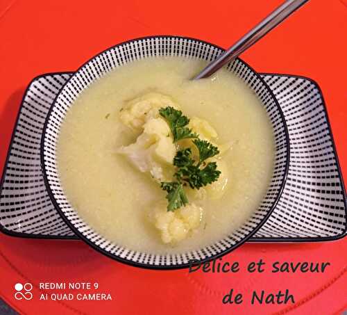 Soupe détox au chou-fleur